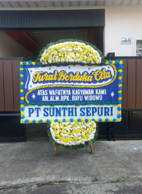 Papan Bunga Duka di Tenun Samarinda