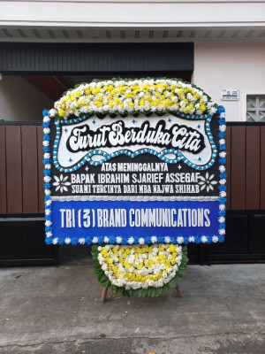 Papan Bunga Duka di Tenun Samarinda